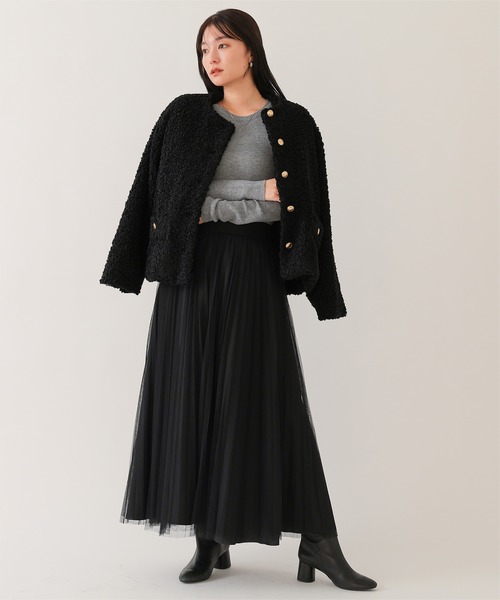 UR'S（ユアーズ）の「ボアノーカラーゴールド釦ジャケット（ノーカラージャケット・レディース・ブラウン/ライトベージュ/ブラック・L/M/S）」の5枚目の写真