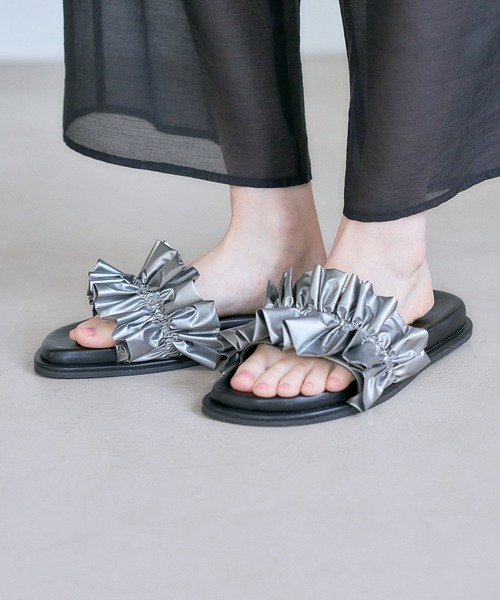 studio CLIP(スタディオクリップ)の「プリーツサンダル(サンダル・レディース・ブルー/その他2・MEDIUM/LARGE)」の2枚目の写真