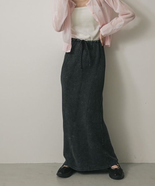 SENSE OF PLACE by URBAN RESEARCH(センスオブプレイスバイアーバンリサーチ)の「バイアスリブスカート(スカート・レディース・キャメル/ブラック/ネイビー・ONE)」の17枚目の写真