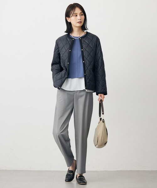 J.PRESS Ladies(J.プレス レディス)の「【WEB限定カラーあり】コンパクトタフタキルティング ブルゾン(ノーカラーコート・レディース・ブラック系/ベージュ系/グレー系/アイボリー系/ネイビー系・S/XS)」の10枚目の写真