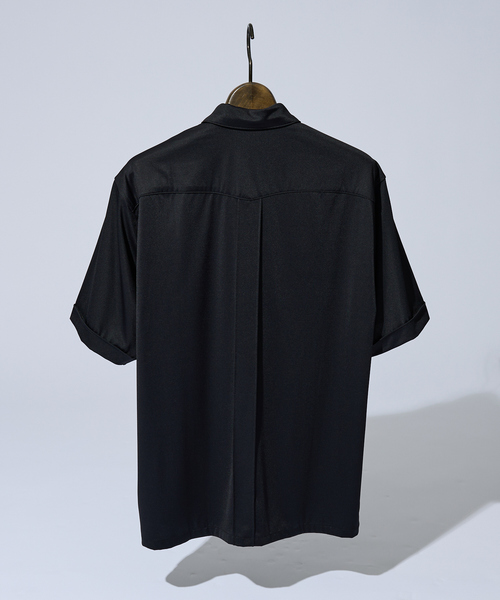 DESIGNWORKS(デザインワークス)の「【接触冷感】ワンピースカラー 半袖 キューバシャツ(シャツ/ブラウス・メンズ・ホワイト/ブラック/カーキ・46/48)」の6枚目の写真