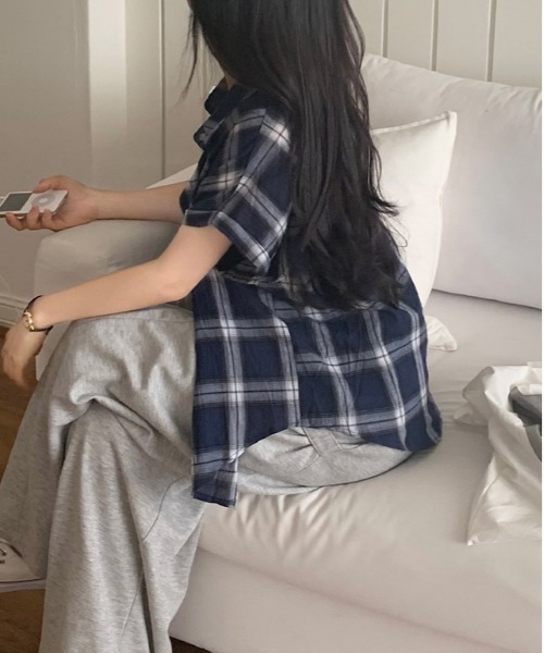 gossip!ロサンゼルス(ゴシップロサンゼルス)の「Y2K アーバンチェック 半袖シャツ(Tシャツ/カットソー・レディース・ブラック/ネイビー/ブラウン・FREE)」の21枚目の写真
