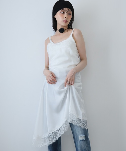 Ulysses(ユリシス)の「アシンメトリーレースキャミワンピース(ワンピース・レディース・ホワイト/ブラック・F)」の2枚目の写真