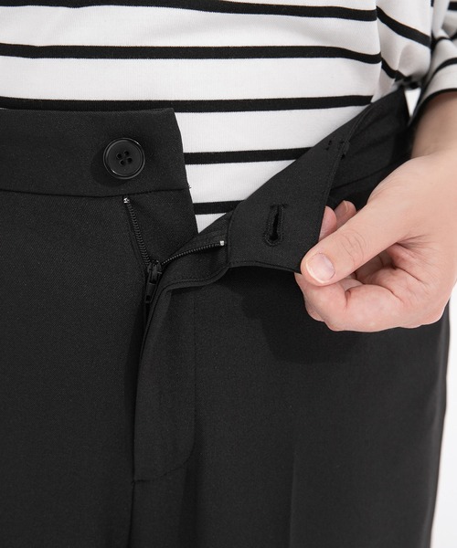 Newlyme(ニューリーミー)の「【大きいサイズ】テーパードパンツ(その他パンツ・レディース・ブラック・3L/4L/5L/6L)」の7枚目の写真