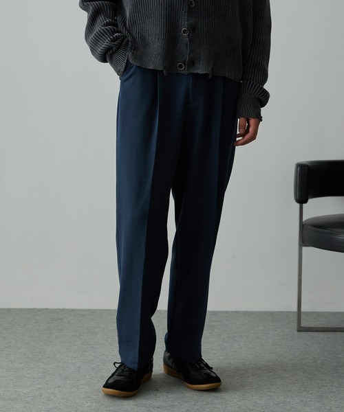 EMMA CLOTHES（エマクローズ）の「【セットアップ対応】TRストレッチスーツ地  1タック センタープレス ワイドテーパードパンツ（スラックス・メンズ・グレイッシュベージュ/ミックスグレー/ダークグレー/ブラック系/ブラック・S/L/M）」の22枚目の写真