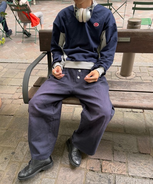 UNDERSTATEMENTs（アンダーステイトメント）の「【ユニセックス】ブラスト加工ボタンフライツイルパンツ/ワイドストレート（デニムパンツ・メンズ・ネイビー/ブラウン/ライトグレー/ブラック・LARGE/MEDIUM/SMALL）」の11枚目の写真