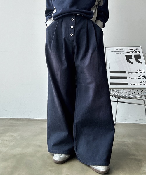 UNDERSTATEMENTs（アンダーステイトメント）の「【ユニセックス】ブラスト加工ボタンフライツイルパンツ/ワイドストレート（デニムパンツ・メンズ・ネイビー/ブラウン/ライトグレー/ブラック・LARGE/MEDIUM/SMALL）」の9枚目の写真