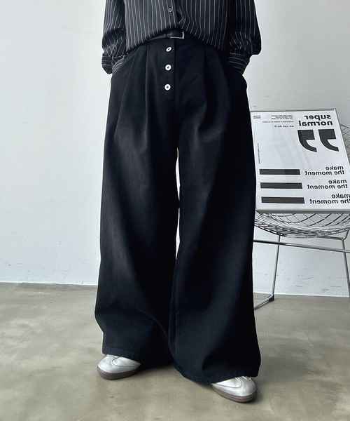 UNDERSTATEMENTs（アンダーステイトメント）の「【ユニセックス】ブラスト加工ボタンフライツイルパンツ/ワイドストレート（デニムパンツ・メンズ・ネイビー/ブラウン/ライトグレー/ブラック・LARGE/MEDIUM/SMALL）」の12枚目の写真