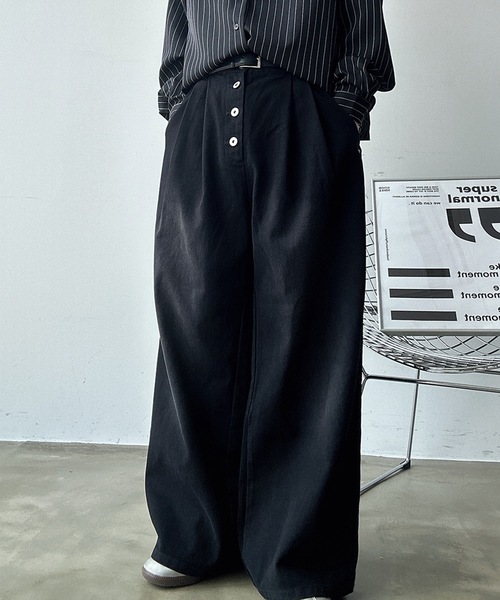 UNDERSTATEMENTs（アンダーステイトメント）の「【ユニセックス】ブラスト加工ボタンフライツイルパンツ/ワイドストレート（デニムパンツ・メンズ・ネイビー/ブラウン/ライトグレー/ブラック・LARGE/MEDIUM/SMALL）」の19枚目の写真