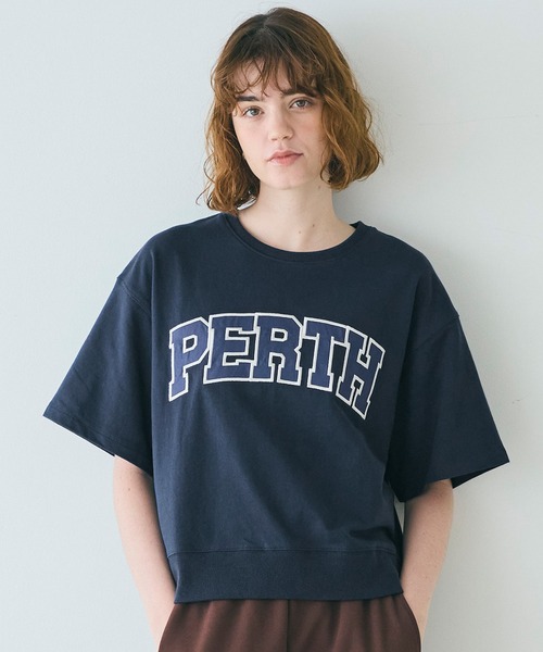 coca(coca)(コカ)の「ロゴショートTシャツ(Tシャツ/カットソー・レディース・グレー/ベージュ/イエロー/ネイビー・S/M/L)」の3枚目の写真