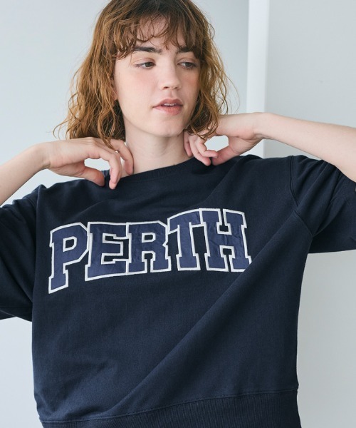 coca(coca)(コカ)の「ロゴショートTシャツ(Tシャツ/カットソー・レディース・グレー/ベージュ/イエロー/ネイビー・S/M/L)」の19枚目の写真