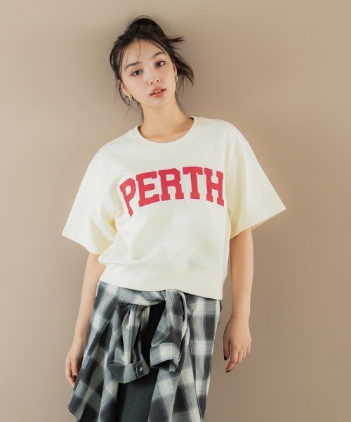 coca(coca)(コカ)の「ロゴショートTシャツ(Tシャツ/カットソー・レディース・グレー/ベージュ/イエロー/ネイビー・S/M/L)」の11枚目の写真