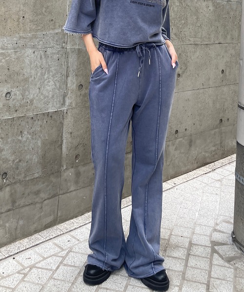 ROGER AND RAW(ロジャーアンドロウ)の「ソフトフレアスウェットパンツ(スウェットパンツ・レディース・ネイビー/カーキ/ブラウン/スミクロ・FREE)」の1枚目の写真