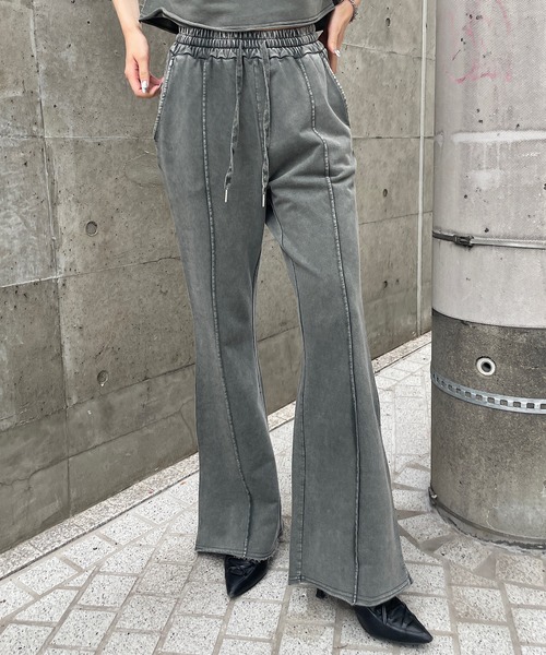 ROGER AND RAW(ロジャーアンドロウ)の「ソフトフレアスウェットパンツ(スウェットパンツ・レディース・ネイビー/カーキ/ブラウン/スミクロ・FREE)」の9枚目の写真
