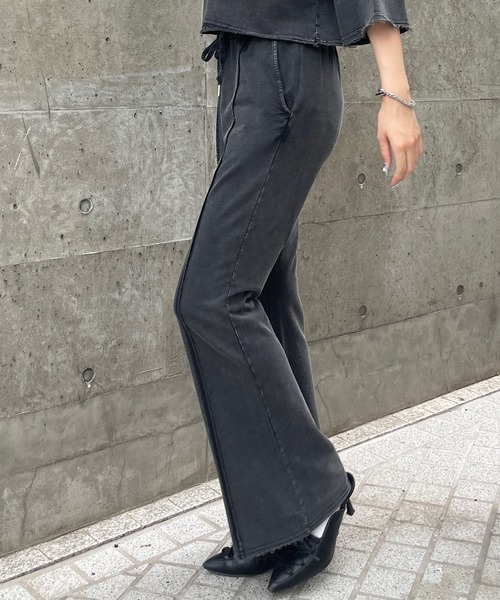 ROGER AND RAW(ロジャーアンドロウ)の「ソフトフレアスウェットパンツ(スウェットパンツ・レディース・ネイビー/カーキ/ブラウン/スミクロ・FREE)」の20枚目の写真