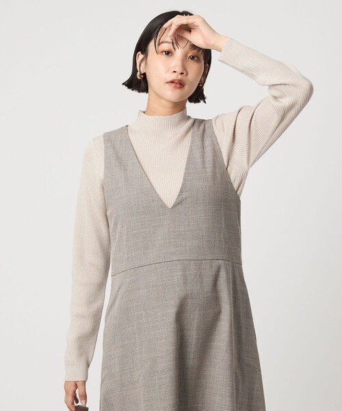 green label relaxing(グリーンレーベルリラクシング)の「ラメ リブ ボトルネック ニット プルオーバー ウォッシャブル(ニット/セーター・レディース・ナチュラル/ライトグレー/ダークグレー・FREE)」の21枚目の写真