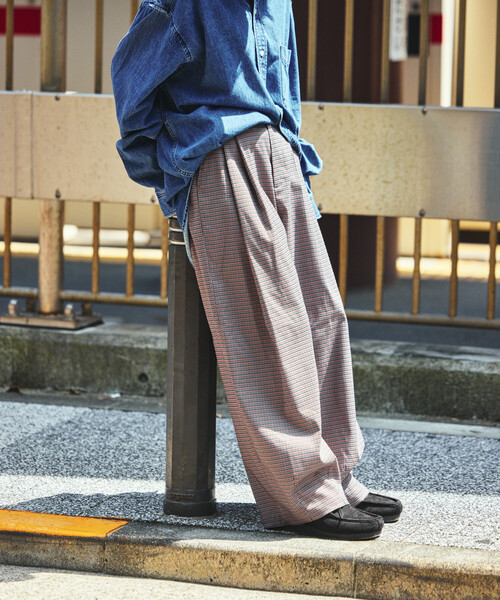 FREAK'S STORE(フリークスストア)の「クラウンパンツ/ツータック バレルパンツ(スラックス・レディース・ライトグレー/その他13/オリーブ/ネイビー/ブラック・SMALL/MEDIUM)」の17枚目の写真