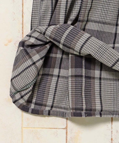 Bleu Bleuet(ブルーブルーエ)の「切り替えピグメントワンピース(ワンピース・レディース・チャコールグレー/グリーン・FREE)」の21枚目の写真