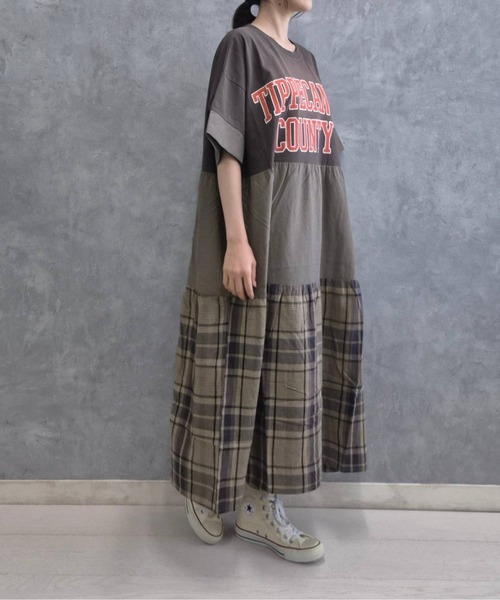 Bleu Bleuet(ブルーブルーエ)の「切り替えピグメントワンピース(ワンピース・レディース・チャコールグレー/グリーン・FREE)」の3枚目の写真