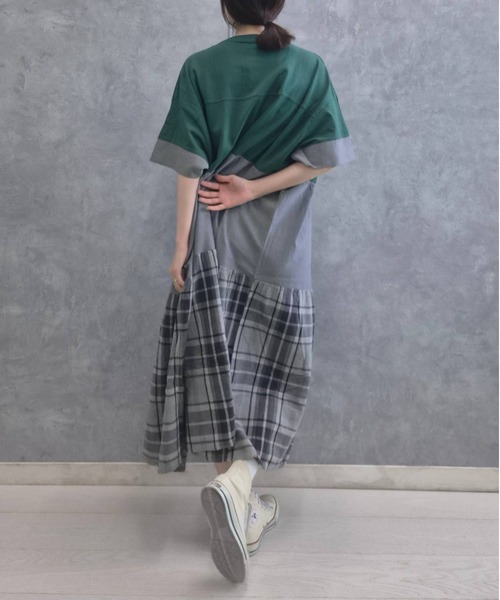 Bleu Bleuet(ブルーブルーエ)の「切り替えピグメントワンピース(ワンピース・レディース・チャコールグレー/グリーン・FREE)」の14枚目の写真