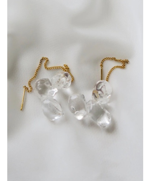 swane(スワネ)の「flower drop pierce(ピアス(両耳用)・レディース・ゴールド・FREE)」の4枚目の写真