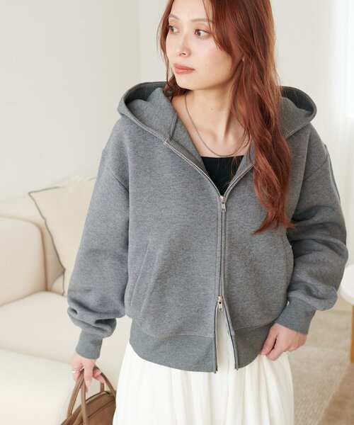 DISCOAT（ディスコート）の「【大人のためのパーカー】ボンディングWジップパーカー（パーカー・レディース・ライトグレー/ダークグレー/アイボリー・FREE）」の15枚目の写真