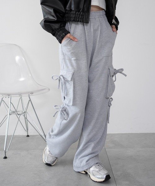 WEGO（ウィゴー）の「WEGO/【25年秋冬新作】リボンカーゴスウェットパンツ（その他パンツ・レディース・ブラック/ピンク/杢グレー・FREE）」の2枚目の写真