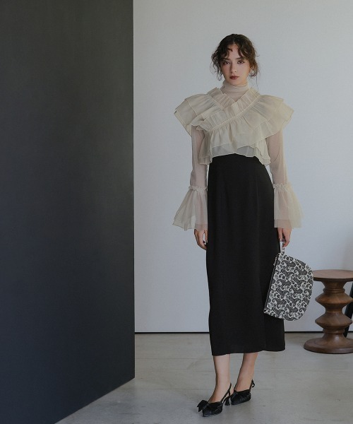 Callarus(カラルス)の「〔Callarus〕<単品>袖フリルデザインチュールブラウス(シャツ/ブラウス・レディース・アイボリー/ブラック・M/L/LL/3L/S)」の7枚目の写真
