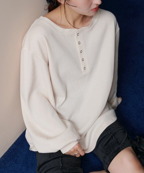 kastane ワッフル袖ラウンドプルオーバー Kastane（カスタネ）の「ワッフル裾ラウンドプルオーバー（Tシャツ