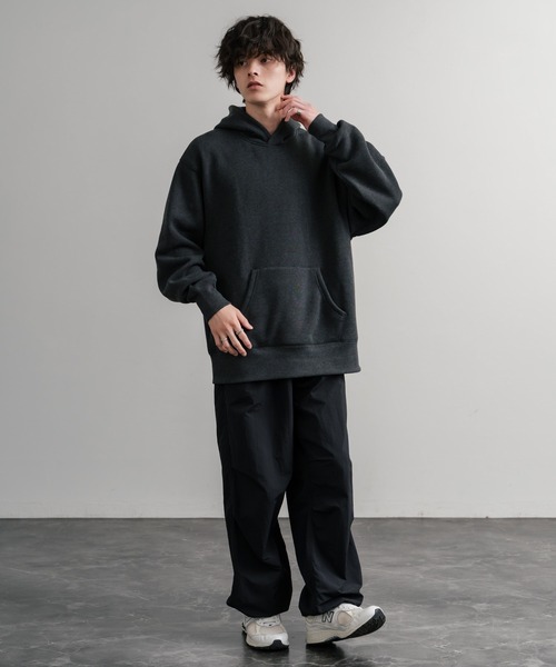 Rocky Monroe（ロッキーモンロー）の「ヘビーウェイト裏起毛オーバーサイズプルオーバーパーカー/フーディー（パーカー・メンズ・チャコールグレー/杢グレー/ブラック/バーガンディー/オートミール・M/L/LL）」の16枚目の写真