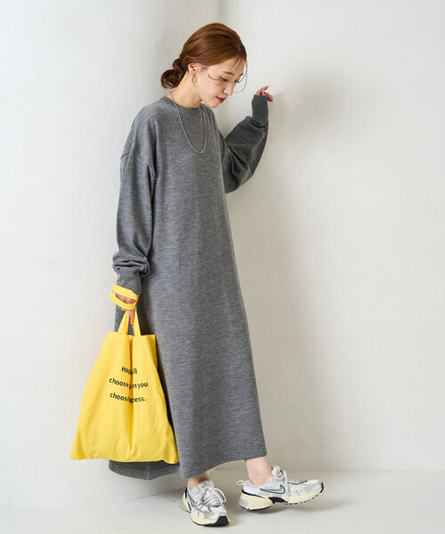 セール】限定展開 フレア マキシ カラー ニット ワンピース