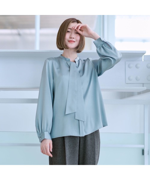 AOYAMA（アオヤマ）の「華やかさが目を引く微光沢素材!取り外しタイ付ブラウス（シャツ/ブラウス・レディース・ブラック/サックスブルー/ホワイト/ピンク・S/M/L/LL）」の19枚目の写真