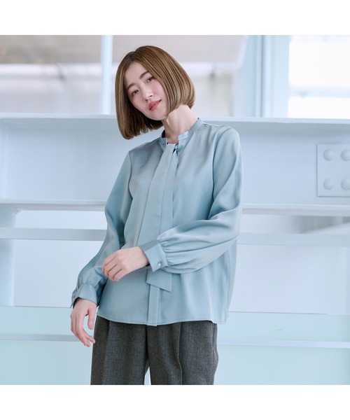 AOYAMA（アオヤマ）の「華やかさが目を引く微光沢素材!取り外しタイ付ブラウス（シャツ/ブラウス・レディース・ブラック/サックスブルー/ホワイト/ピンク・S/M/L/LL）」の21枚目の写真