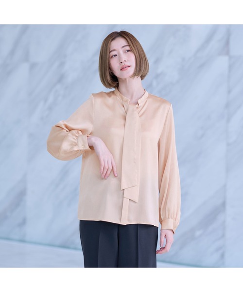 AOYAMA（アオヤマ）の「華やかさが目を引く微光沢素材!取り外しタイ付ブラウス（シャツ/ブラウス・レディース・ブラック/サックスブルー/ホワイト/ピンク・S/M/L/LL）」の20枚目の写真