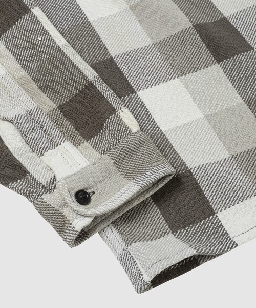 BOW WOW（バウワウ）の「DAMAGED AND STAINED FLANNEL SHIRT（シャツ/ブラウス・メンズ・グレー系・L/XL）」の4枚目の写真