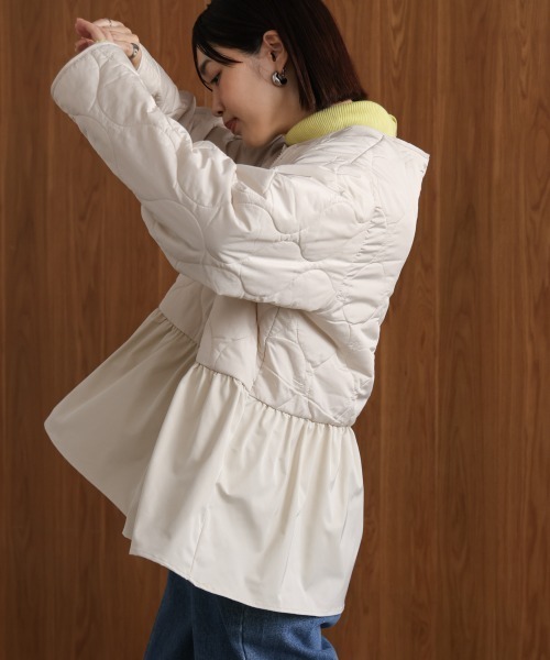 Bou Jeloud（ブージュルード）の「中綿ペプラムブルゾン（ブルゾン・レディース・オフホワイト/ブラック・38）」の9枚目の写真