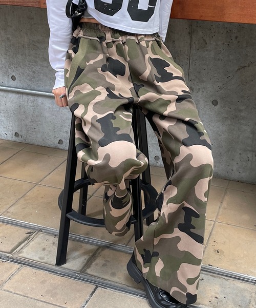セール】迷彩柄スウェットワイドパンツ（スウェットパンツ）｜ROGER