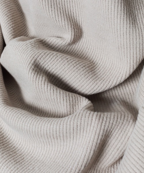 ato（アトウ）の「JACKAL RIB OVERSIZED TURTLE-NECK（ニット/セーター・メンズ・ブラック/グレイッシュベージュ・46/48）」の20枚目の写真