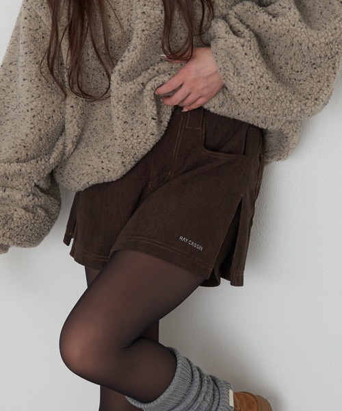 RAY CASSIN（レイカズン）の「コーデュロイピグメントマイクロショーツ（スカート・レディース・ベージュ系その他2/ブラウン/ネイビー・FREE）」の4枚目の写真