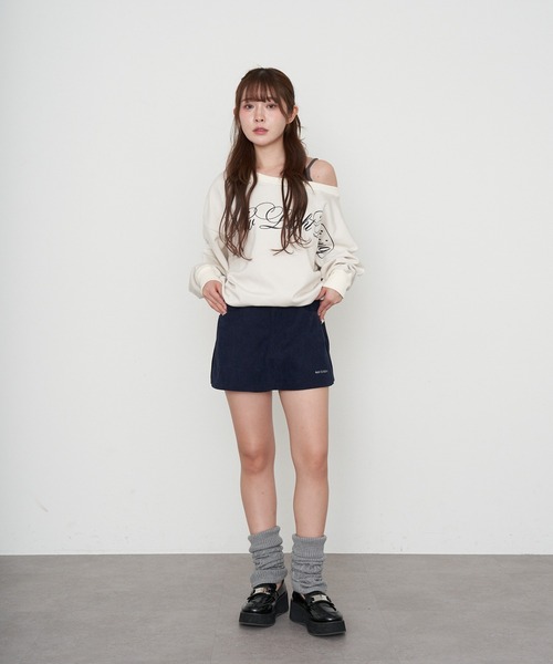 RAY CASSIN（レイカズン）の「コーデュロイピグメントマイクロショーツ（スカート・レディース・ベージュ系その他2/ブラウン/ネイビー・FREE）」の16枚目の写真