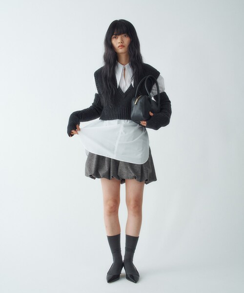 CODE A（コードエー）の「tweed balloon mini skirt（スカート・レディース・ライトグレー系3/ネイビー系3・00）」の3枚目の写真