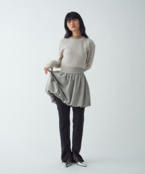 CODE A（コードエー）の「tweed balloon mini skirt（スカート・レディース・ライトグレー系3/ネイビー系3・00）」の4枚目の写真