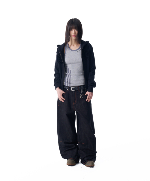 AAKAM(アーカム)の「Flowers Zip-Up Hoodie (Black)(パーカー・レディース・その他・1/2)」の8枚目の写真