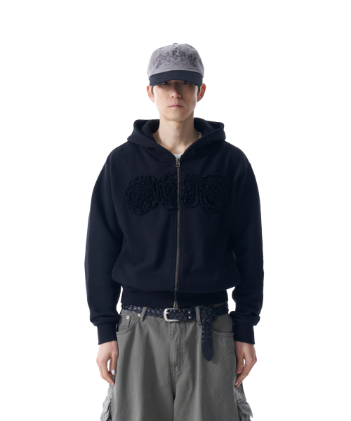 AAKAM(アーカム)の「Flowers Zip-Up Hoodie (Black)(パーカー・レディース・その他・1/2)」の9枚目の写真