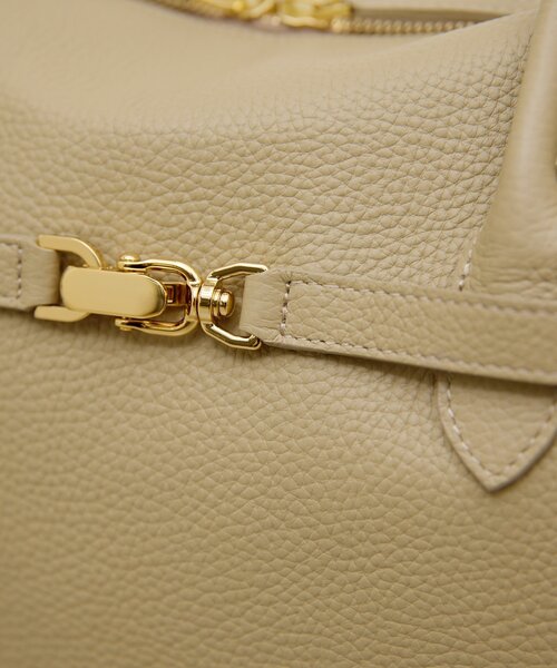 GALLARDAGALANTE（ガリャルダガランテ）の「【2.718】バックルボストンバッグ（ボストンバッグ・レディース・ベージュ/オフホワイト・FREE）」の13枚目の写真