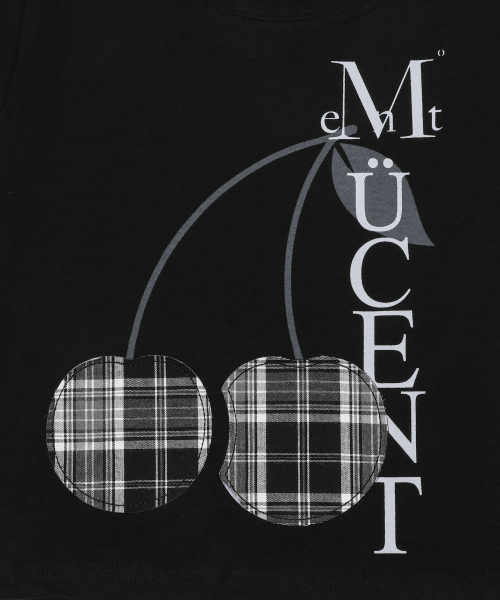 MUCENT(ムセント)の「ブランディチェックチェリーパッチラウンドネック半袖Tシャツ男女共用(Tシャツ/カットソー・レディース・ブラック・L/SHORT/M)」の2枚目の写真