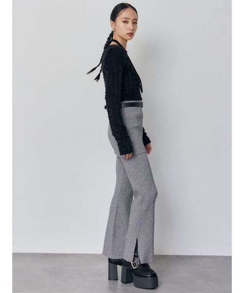 MURUA（ムルーア）の「スカートレイヤードニットフレアパンツ（その他パンツ・レディース・ブラック/グレー・FREE）」の6枚目の写真