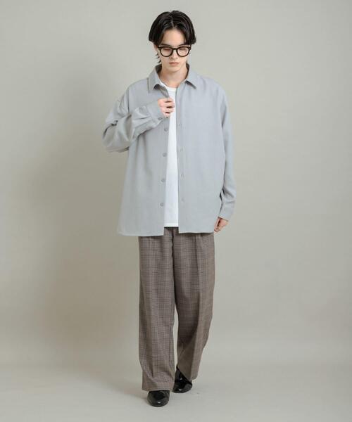 SENSE OF PLACE by URBAN RESEARCH（センスオブプレイスバイアーバンリサーチ）の「『UR TECH』ヘリンボーンレギュラーカラーシャツ（シャツ/ブラウス・メンズ・ライトベージュ/カーキ/ライトブルー/チャコールグレー・MEDIUM/LARGE）」の16枚目の写真