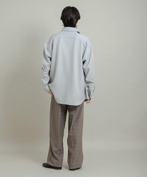 SENSE OF PLACE by URBAN RESEARCH（センスオブプレイスバイアーバンリサーチ）の「『UR TECH』ヘリンボーンレギュラーカラーシャツ（シャツ/ブラウス・メンズ・ライトベージュ/カーキ/ライトブルー/チャコールグレー・MEDIUM/LARGE）」の17枚目の写真