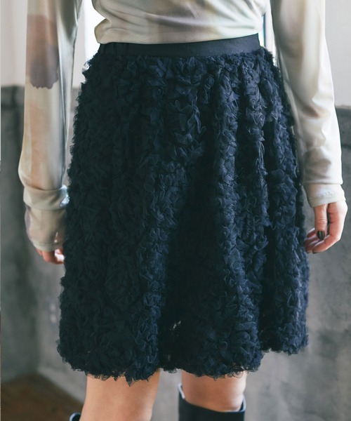 ARVELLIA(アルベリア)の「TUIIE BALLOON SKIRT(スカート・レディース・ブラック/アイボリー・M)」の2枚目の写真